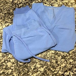 Women’s Mandala scrubs. Top is a L. Bottoms are L joggers